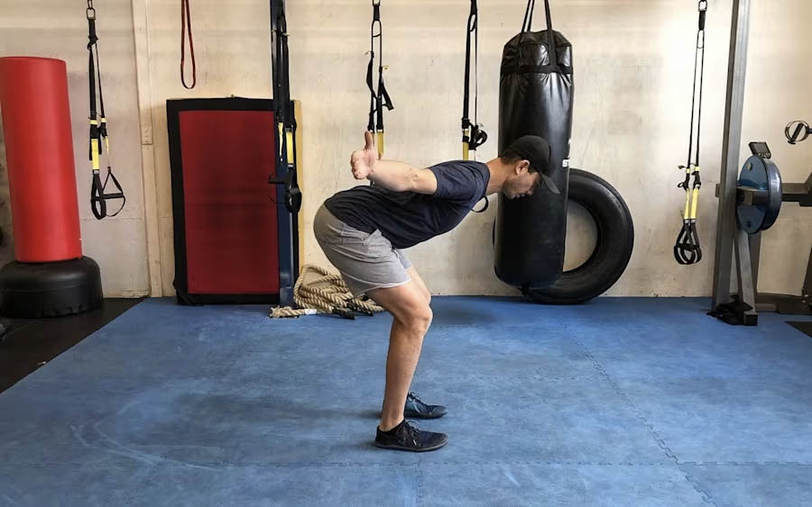 نگه داشتن دست ها