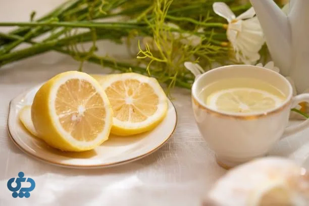 افسانههای رایج درباره آب گرم با لیمو
