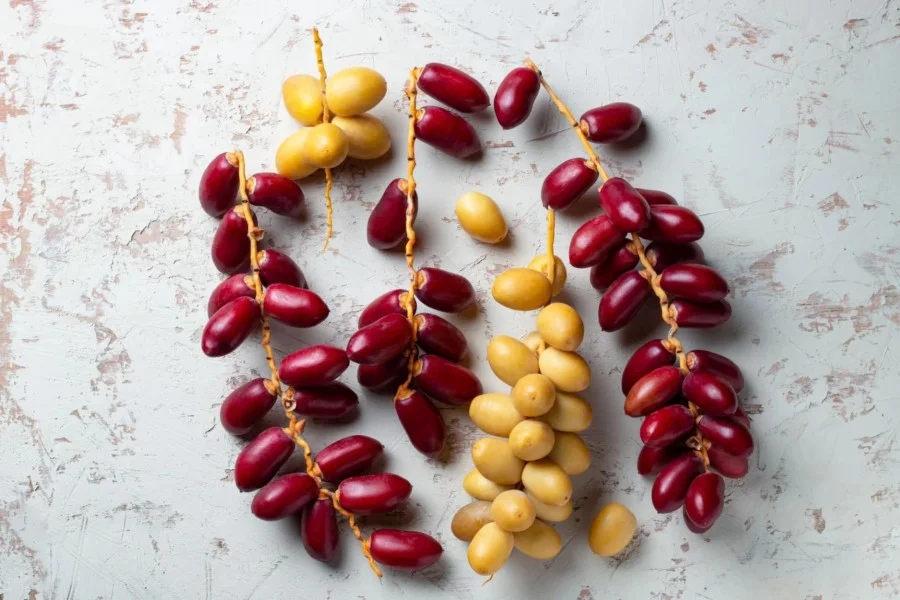 میوه خارک چیست؟ فواید و مضرات آن برای سلامتی