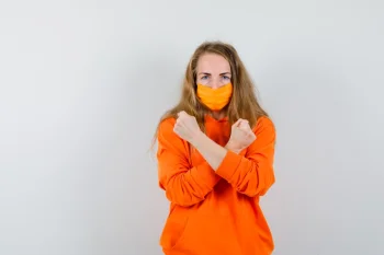 ۱۱ عادت طلایی برای تقویت سیستم ایمنی بدن در پاییز