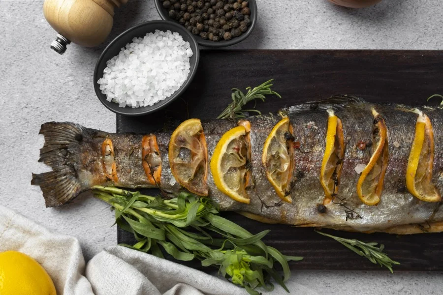 طرز تهیه ماهی شکم پر خوشمزه و مجلسی در خانه