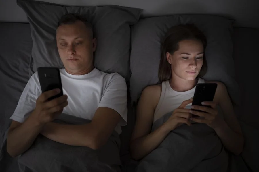 ترفندهای کاربردی برای کاهش اعتیاد به گوشی هوشمند و بازیابی تمرکز در زندگی