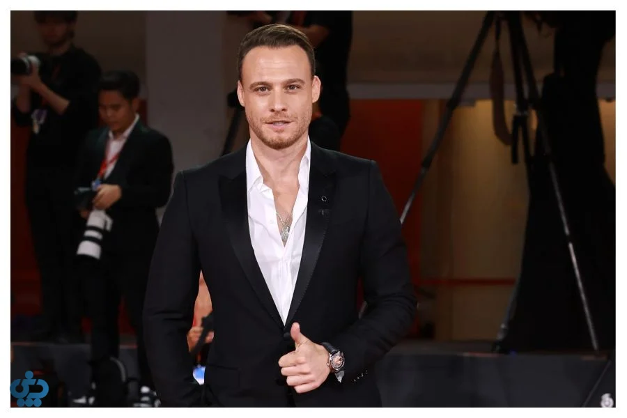 کرم بورسین (Kerem Bürsin)