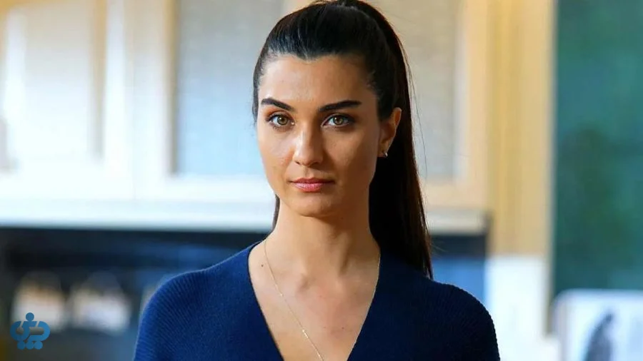 توبا بویوک‌اوستون (Tuba Büyüküstün)