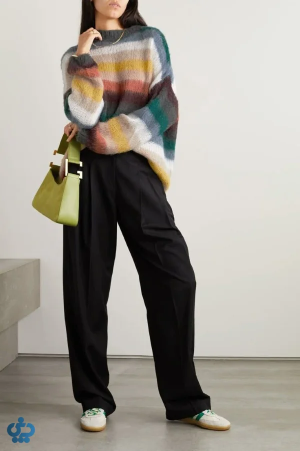 استایل زمستانی با بافت راه راه