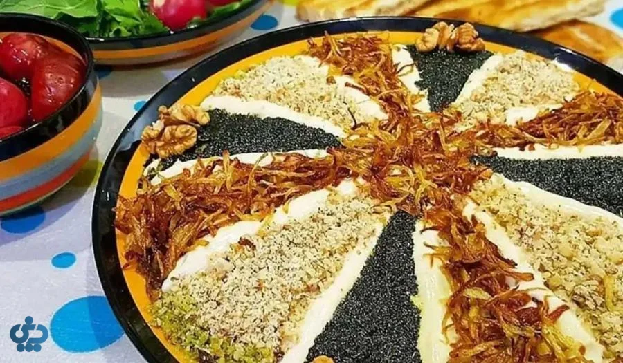 کشک بادمجان با گوشت چرخکرده