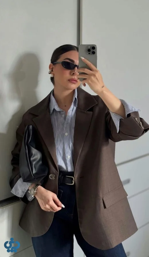 استایل رسمی و محیط کار با رنگ بژ