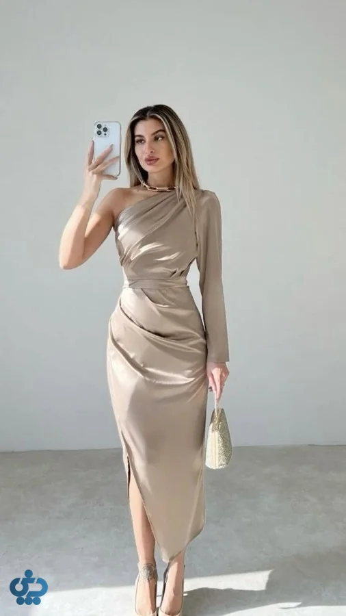 استایل مجلسی و شب با رنگ بژ