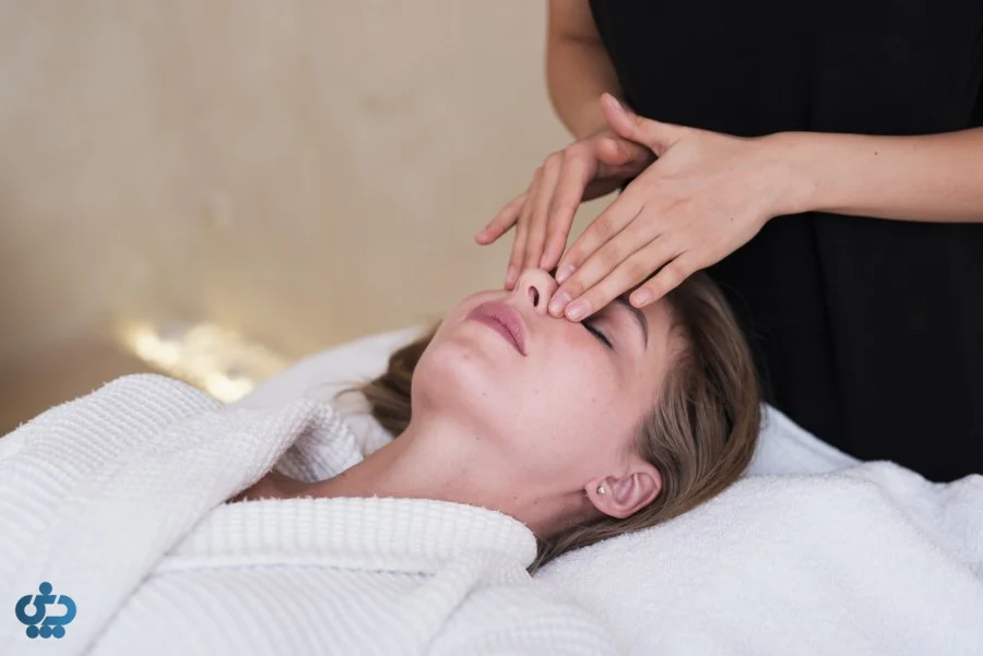 ماساژ صورت چیست؟