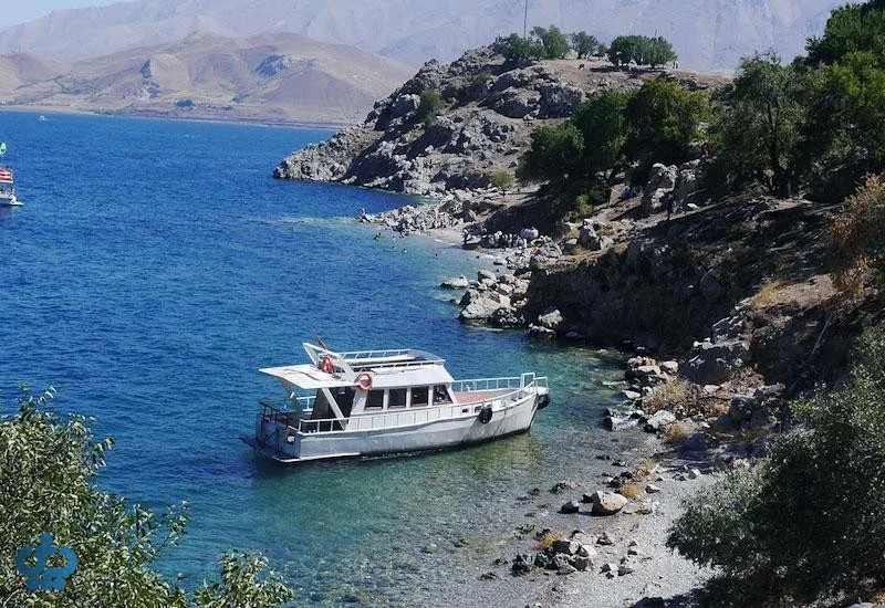 سفر به وان ترکیه