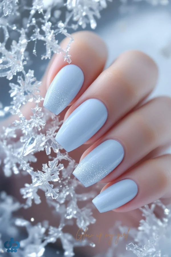 ایده ناخون آبی مه آلود