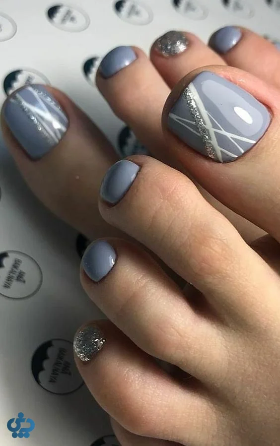 انتخاب رنگ لاک برا اساس رنگ پوست برای ناخن پا