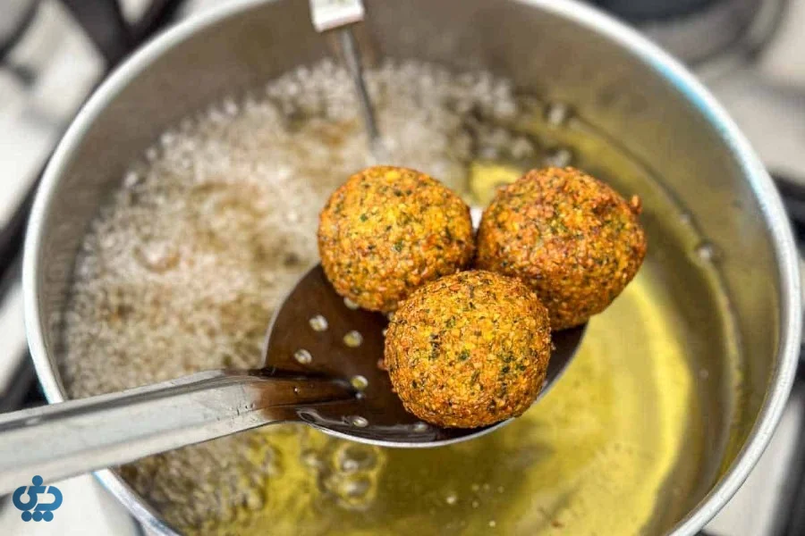 تکنیک سرخ کردن فلافل