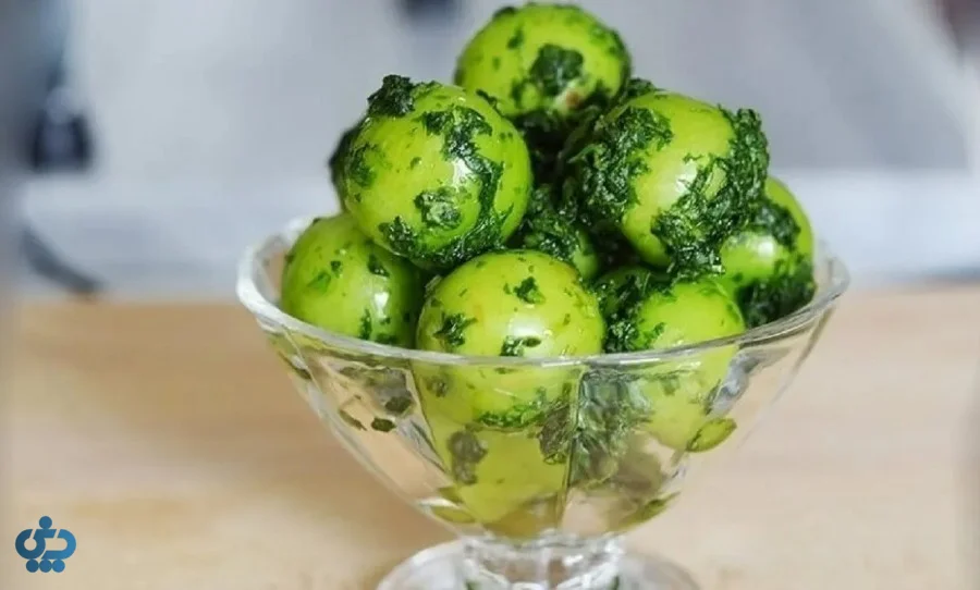عوارض و مضرات مصرف آلوچه یا گوجه سبز