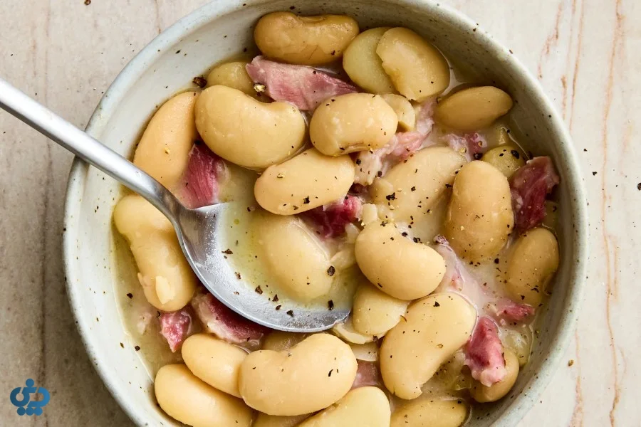 لوبیای عروس یا لیما (Lima Beans)؛ درشت و مجلسی