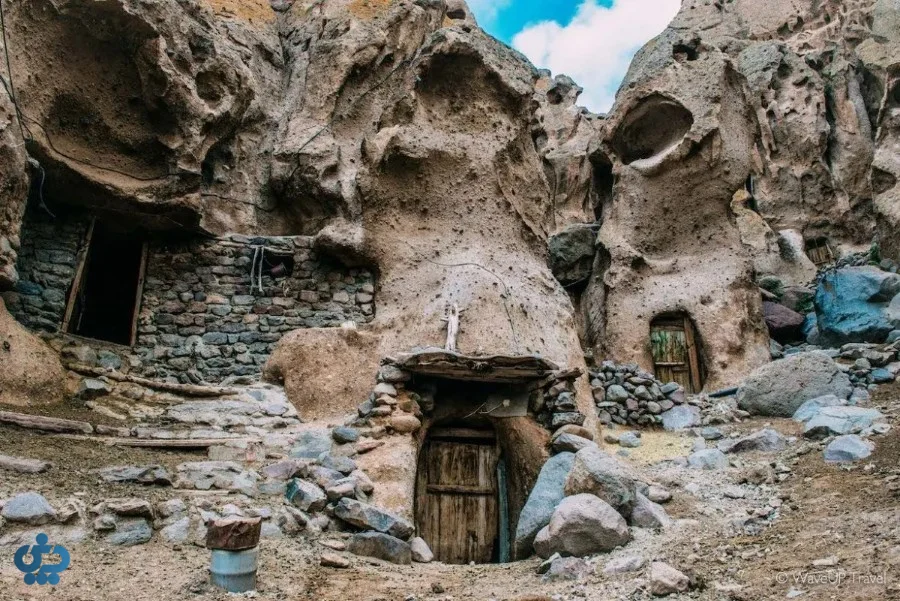 کندوان؛ جریان زندگی در دل کندوهای سنگی تبریز