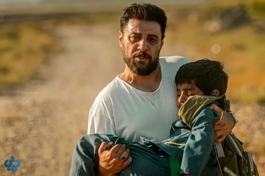 جواد عزتی در نقش داوود اشرف سریال وحشی